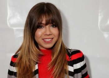 അധ്യാപകനുമായി 17കാരിയുടെ അവിഹിതം, ഇത് നടിയുടെ ‘വിവാദങ്ങളുടെ കൗമാര’ എഴുത്ത്; ‘ഹാഫ് ഹിസ് ഏജ്’ ഒരു പുനർവായന