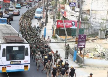 നിയമസഭാ തെരഞ്ഞെടുപ്പ്: കല്‍പ്പറ്റയില്‍ പോലീസ്-കേന്ദ്ര സേന റൂട്ട് മാര്‍ച്ച് നടത്തി