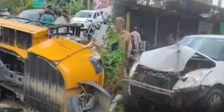 ഗുഡ്‌സ് ഓട്ടോറിക്ഷയും കാറും കൂട്ടിയിടിച്ച് അപകടം