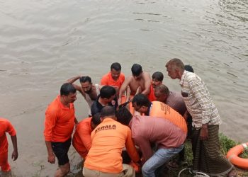പുഴയിൽ കുളിക്കാൻ ഇറങ്ങിയ മൂന്ന് കുട്ടികൾ അപകടത്തിൽപ്പെട്ടു