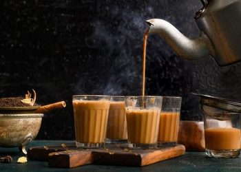 ഇനി ചായ കുടിക്കാൻ മലയാളികള്‍ പാടുപെടും; ഒറ്റയടിക്ക് കൂടുന്നത് ആറ് രൂപ, തീരുമാനം ഉടൻ