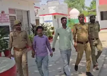 പ്രണയബന്ധം തുടർന്നതിൽ നാണക്കേട്; പതിനാറുകാരിയെ കൊന്ന് പിതാവ്, മുഖം ആസിഡൊഴിച്ച് വികൃതമാക്കി