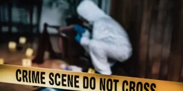 കോഴിക്കോട് 16കാരിയെ കഴുത്തിൽ ഷാൾ മുറുക്കി കൊലപ്പെടുത്തി; പിന്നാലെ യുവാവ് ജീവനൊടുക്കി