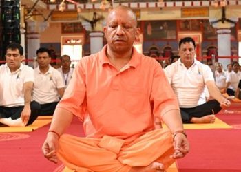 സ്മാര്‍ട്ട് ഫോണുകളുടെ അമിത ഉപയോഗം പുതിയ രോഗങ്ങള്‍ക്ക് കാരണമാകുന്നു; അച്ചടക്കം അത്യാവശ്യമെന്ന് യോഗി ആദിത്യനാഥ്