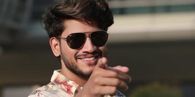 ‘സ്ത്രീകളുടെ പ്രസവത്തെ സങ്കീര്‍ണമാക്കിയത് ആശുപത്രികള്‍’; അഖില്‍ മാരാരുടെ പരാമര്‍ശത്തില്‍ പരാതി നല്‍കി വനിതാ ഡോക്ടര്‍