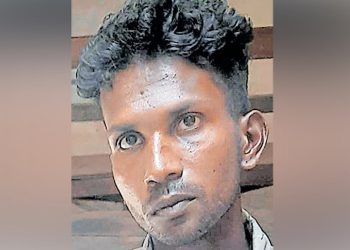 ടിക്കറ്റില്ലാ യാത്ര ചോദ്യം ചെയ്തു; മദ്യ ലഹരിയിൽ വനിതാ ടിടിഇയെ മർദ്ദിച്ചു, അസഭ്യം വിളിച്ചു; യുവാവ് പിടിയിൽ