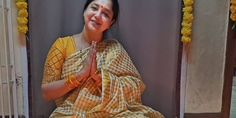 കിടക്കയിൽ പോലും രക്തം, ഗർഭപാത്രം പുറത്തെടുത്ത് വലിച്ചെറിയാൻ തോന്നി, ആർത്തവവിരാമത്തെ കുറിച്ച് ഐശ്വര്യ