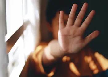 അഞ്ചു വയസ്സുകാരനെ പീഡിപ്പിച്ച് സ്കൂൾ ജീവനക്കാരൻ; ജനനേന്ദ്രിയം മുറിച്ചുമാറ്റി, കഴുത്തറുത്ത് കൊന്നു