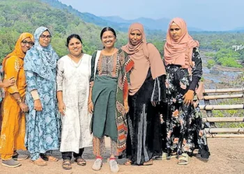 വാൽപാറ അപകടം: പോസ്റ്റ്മോർട്ടം പൂർത്തിയായി, മൃതദേഹങ്ങളുമായി ആംബുലൻസുകള്‍ മലപ്പുറത്തേക്ക്