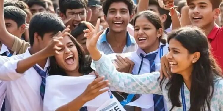 സിബിഎസ്ഇ പ്ലസ് ടു ഫലം പ്രസിദ്ധീകരിച്ചു; ഫലമറിയാൻ ഈ വെബ്സൈറ്റുകള്