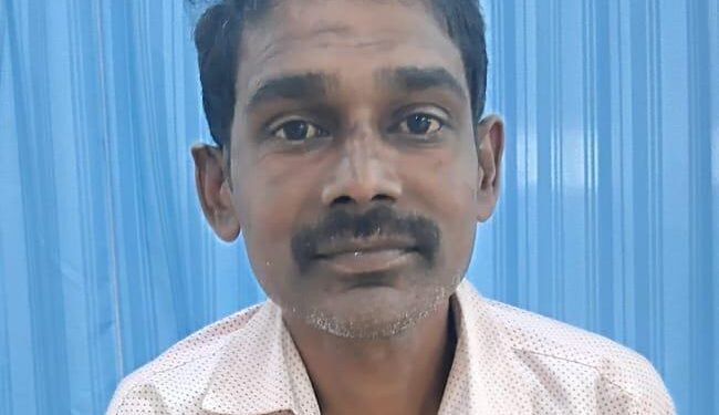 സൗഹൃദം നടിച്ച് അയൽവാസിയായ വയോധികയുടെ കമ്മൽ വലിച്ചു പറിച്ച് അപഹരിച്ച യുവാവ് പിടിയിൽ