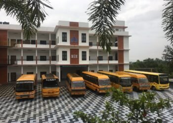 ഹയർ സെക്കണ്ടറി ഫലം വന്നപ്പോൾ വയനാട്ടിൽ ഒന്നാമതായി എം ജി എം എച്ച് എസ് എസ്