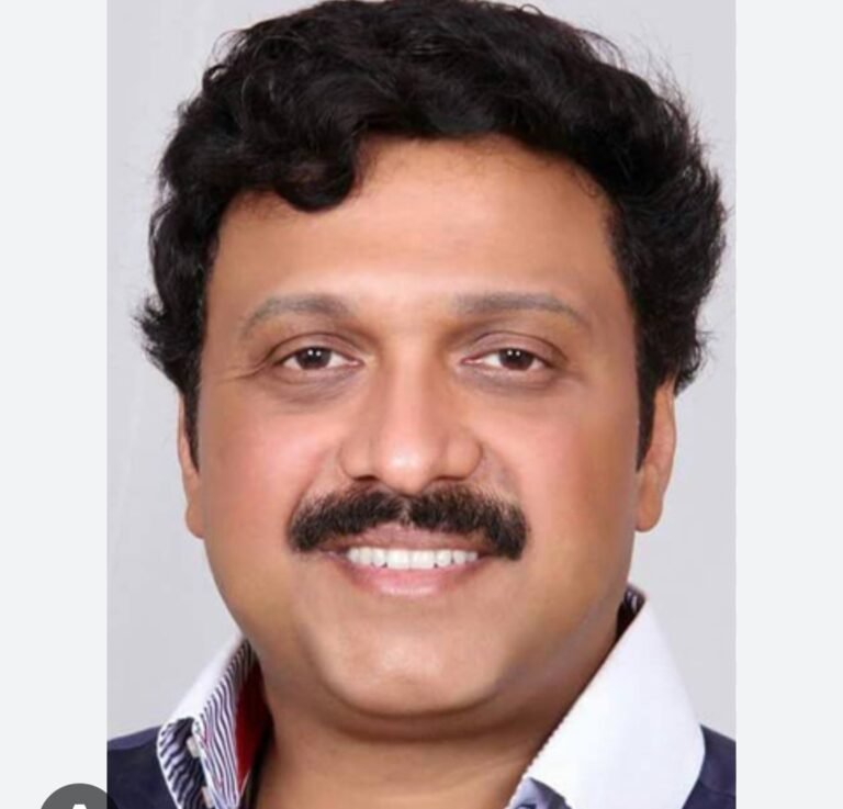 ഗണേഷിന് പ്രായപൂർത്തിയാകും മുൻപ് ലൈസന്‍സ്; നിയമോപദേശം തേടാന്‍ മോട്ടര്‍വാഹന വകുപ്പ്