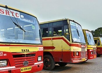 15 വർഷത്തിനുമേൽ പഴക്കമുള്ള 1,117 കെഎസ്ആർടിസി ബസുകൾ; കേന്ദ്രം കനിഞ്ഞില്ലെങ്കിൽ ആക്രി വിലയ്ക്കു പൊളിക്കണം
