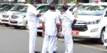 മന്ത്രിമാർക്ക് പുതിയ കാർ വാങ്ങില്ല; നൽകുന്നത് എൽഡിഎഫ് മന്ത്രിമാർ ഉപയോഗിച്ച വാഹനങ്ങൾ