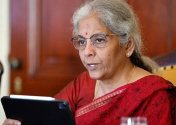 ആ ഭാരം സർക്കാർ ഏറ്റെടുത്തു, കേന്ദ്രത്തിന് നഷ്ടം ഒരു ലക്ഷം കോടിയെന്ന് നിർമല സീതാരാമൻ
