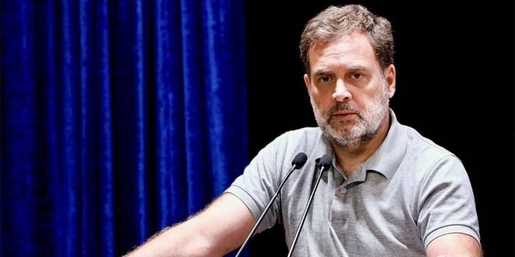 ‘സ്വര്ണം വാങ്ങരുത്, പെട്രോള് കുറയ്ക്കണം’; പ്രധാനമന്ത്രിയുടെ വാക്കുകള് പരാജയത്തിന്റെ തെളിവെന്ന് രാഹുല്