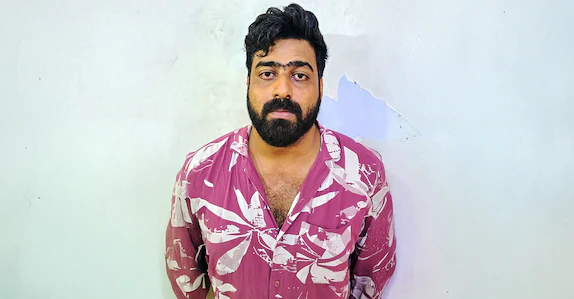 യുവതിയെ കബളിപ്പിച്ച് 60 പവനും 12 ലക്ഷം രൂപയും വാങ്ങി, ബെറ്റിങ് ആപ്പിൽ നിക്ഷേപിച്ചു; യുവാവ് അറസ്റ്റിൽ