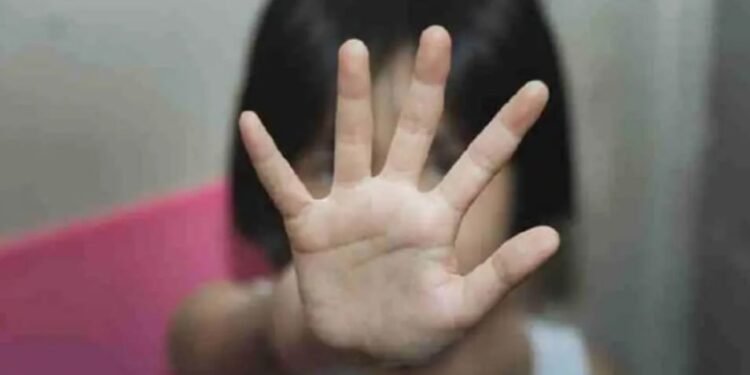 പോക്‌സോ: പിതാവിന്  തടവും പിഴയും