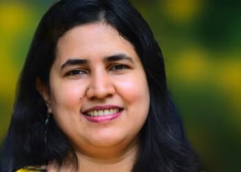 നാളെ ഹാജരാകുന്നതിൽനിന്ന് ഇ.ഡിയോട് അവധി ചോദിച്ച് വീണ