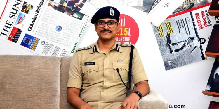 ഐപിഎസ് തലപ്പത്ത് വീണ്ടും മാറ്റം; പുട്ട വിമലാദിത്യ ഉത്തരമേഖലാ ഐജി; കെ കാര്ത്തിക് കണ്ണൂര് റേഞ്ച് ഡിഐജി