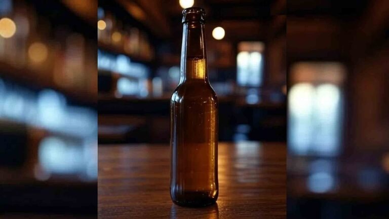 ബിയറിന് എംആർപിയേക്കാൾ 10 രൂപ അധികം ഈടാക്കി; ബെവ്കോ ഡിപ്പോ മാനേജർക്ക് 25,010 രൂപ പിഴ