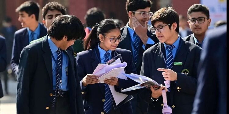 വിദ്യാര്‍ഥികളെ വീണ്ടും വലച്ച് സിബിഎസ്ഇ; 12-ാം ക്ലാസ് പരീക്ഷയുടെ പുനര്‍മൂല്യനിര്‍ണയത്തിനുള്ള സൈറ്റില്‍ തകരാര്‍, തുറക്കാന്‍ കഴിയുന്നില്ല
