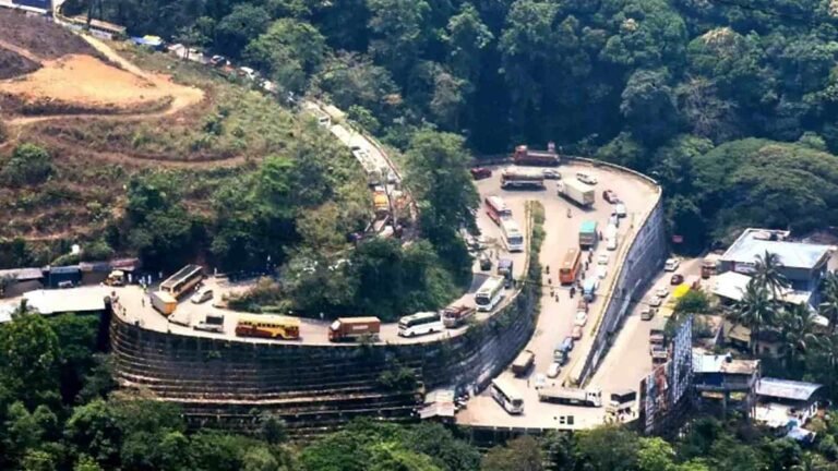 താമരശ്ശേരി ചുരത്തില്‍ ഗതാഗത നിയന്ത്രണം; മള്‍ട്ടി ആക്സില്‍ വാഹനങ്ങള്‍ക്ക് രാവിലെ 6 മുതല്‍ രാത്രി 8 വരെ നിരോധനം