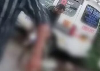 അമ്മയ്‌ക്കൊപ്പം സ്‌കൂട്ടറില്‍ പോകുമ്പോള്‍ എതിരെ വന്ന വാഹനത്തില്‍ തട്ടി; ടിപ്പര്‍ ലോറിയുടെ അടിയില്‍പ്പെട്ട് 14കാരന്‍ മരിച്ചു