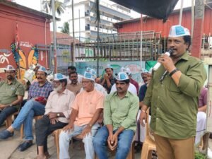 വിദ്യാർത്ഥി സമരത്തിന് ഐക്യദാർഡ്യം പ്രഖ്യാപിച്ച് ആം ആദ്മി പാർട്ടി