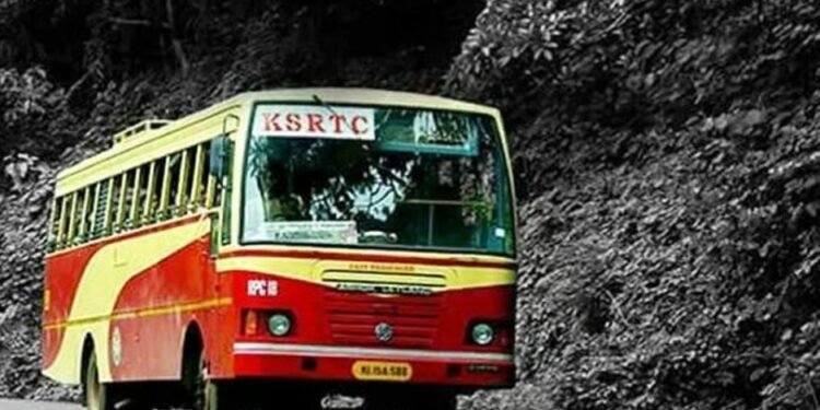 വനിതാ കണ്ടക്ടർ വഴിയിലിറങ്ങി വീട്ടിൽ പോയി; അന്വേഷണത്തിന് കെഎസ്ആർടിസി