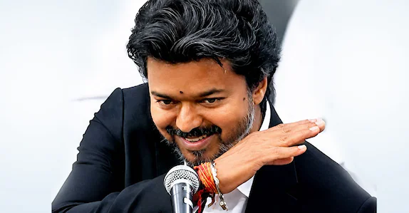 വിജയ് സർക്കാരിനെ താഴെയിറക്കാൻ ശ്രമം, കൂട്ടുപിടിച്ചത് 15 ടിവികെ എംഎൽഎമാരെ; വാഗ്ദാനം 35 കോടി